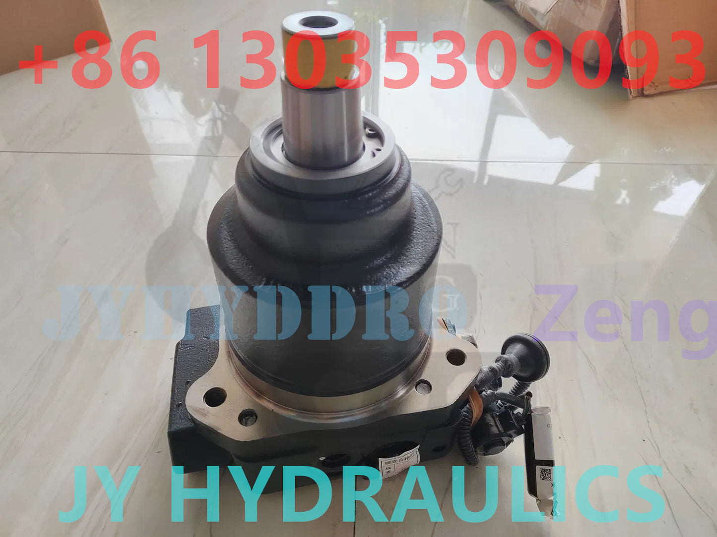 KOMATSU 708-7W-00130 HYDRAULIC MOTOR ASSY