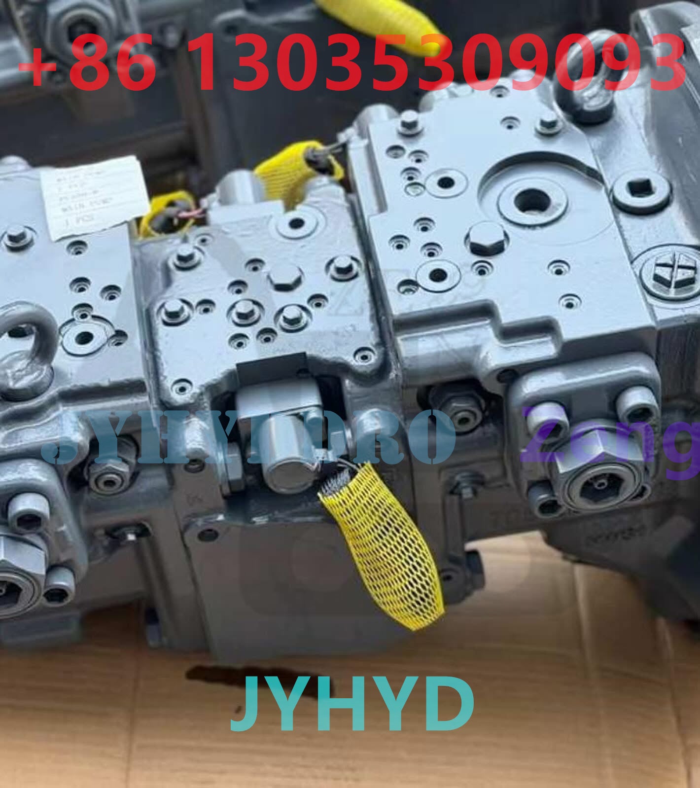 KOMATSU PC200-8 EXCAVATOR HYDRAULIC PUMP