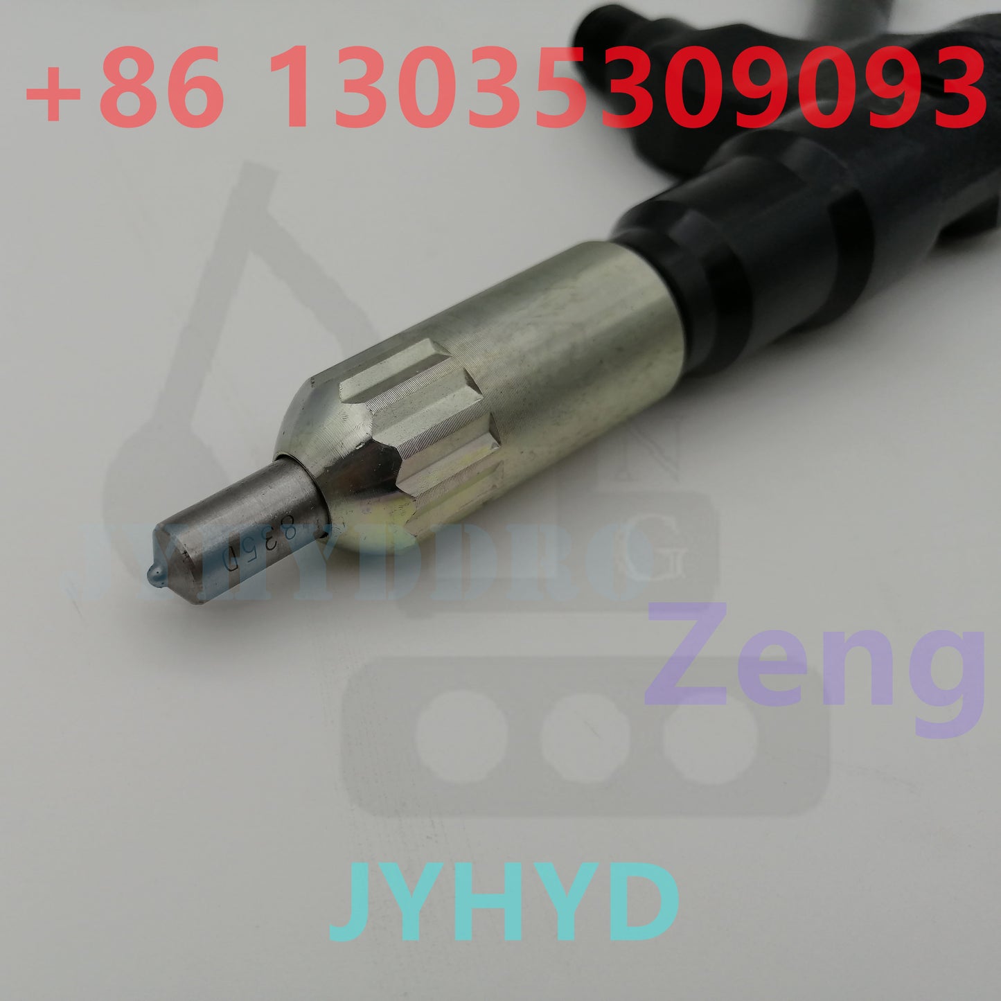 P11C ENGINE 095000-5215 INJECTOR