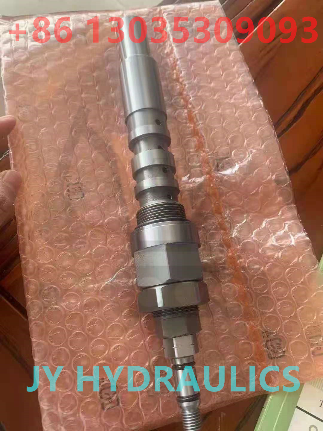 KOMATSU PC200-7 EXCAVATOR MAIN PUMP RELIEF VALVE