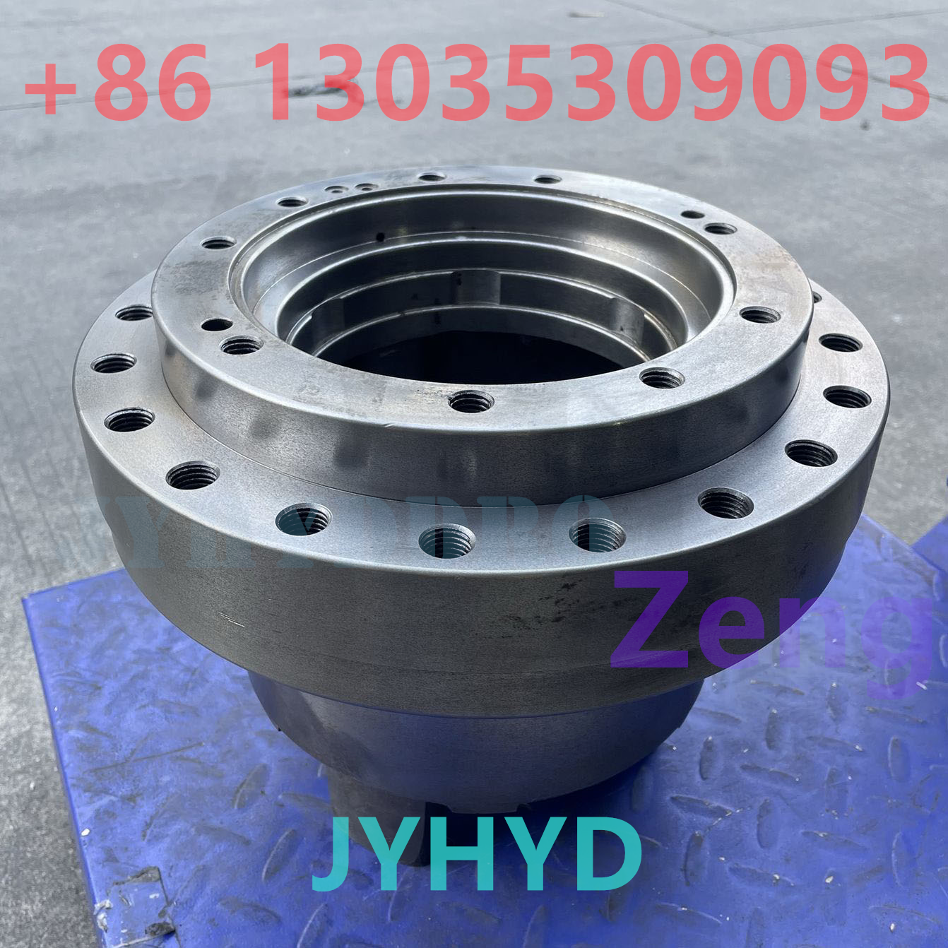 KATO HD512-3 EXCAVATOR FINAL DRIVE REDUCTION GEARBOX SUPPORT