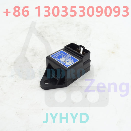 15694-65992 12V  V3600,V3600TE V3300BG D1703 Glow Plug Lamp Timer Relay 12V
