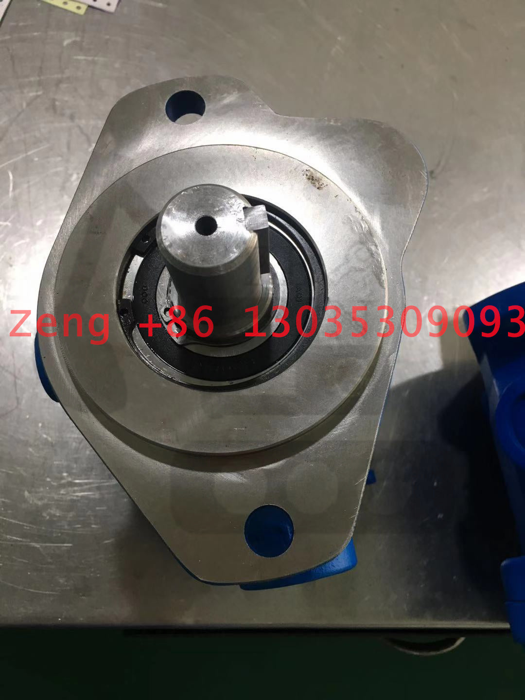 Vickers PVB29 hydraulic pump