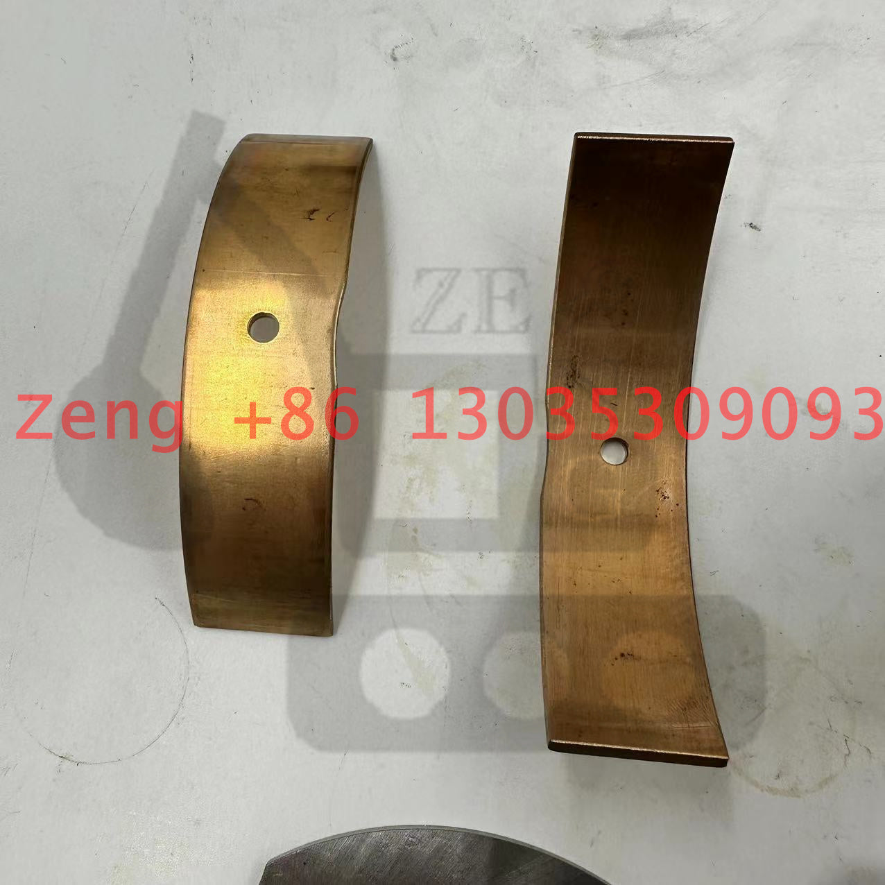 Linde HPR105 hydraulic pump saddle bearing