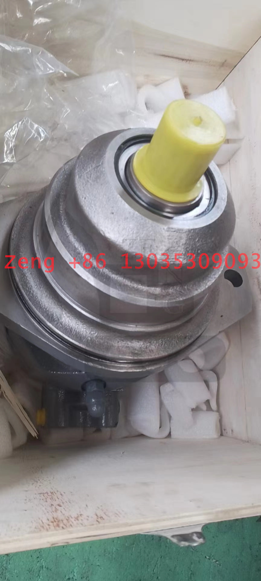 1010100055 zoomlion QUY70 crane travel motor A6VE107