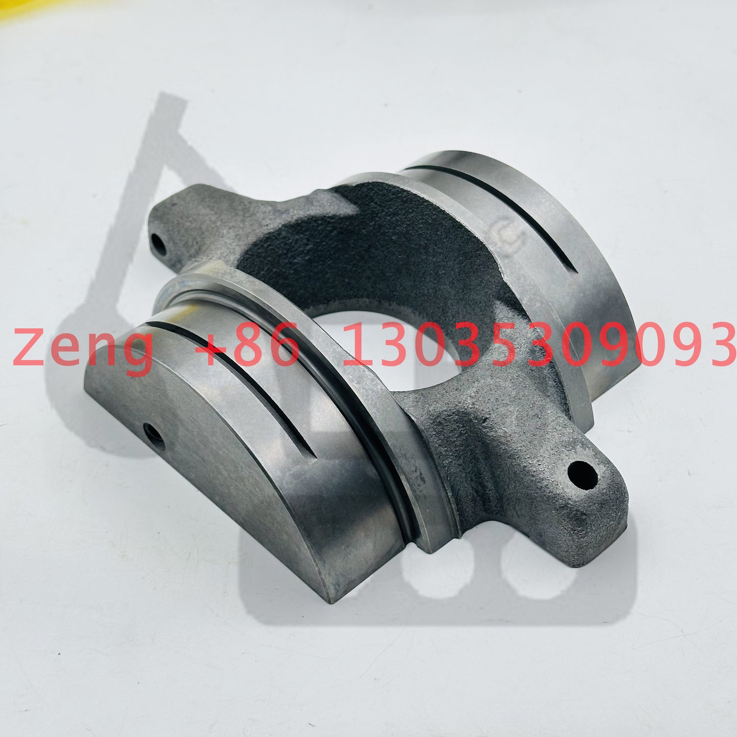 Parker PV080 hydraulic pump swash plate cradle