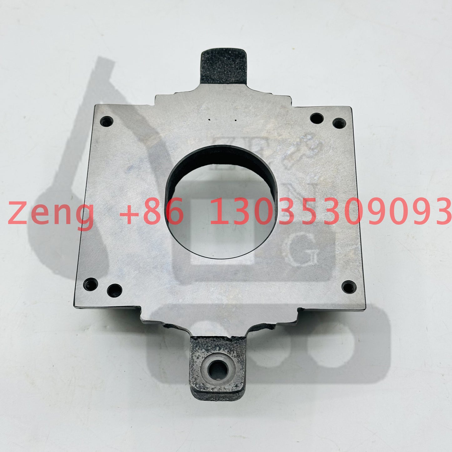 Parker PV080 hydraulic pump swash plate cradle