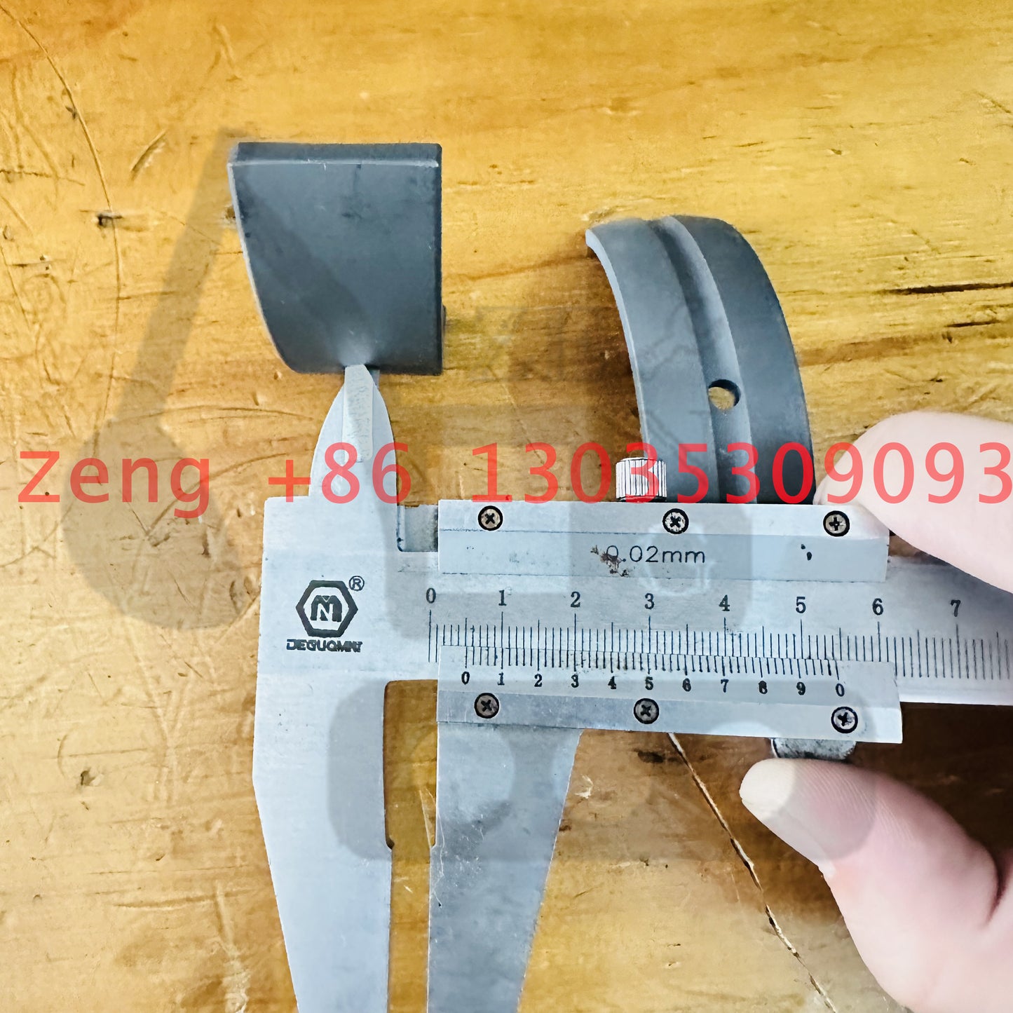 SBS120 CAT320C hydraulic pump saddle bearing