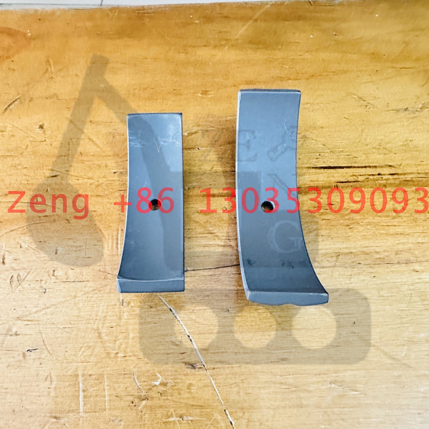 SBS120 CAT320C hydraulic pump saddle bearing