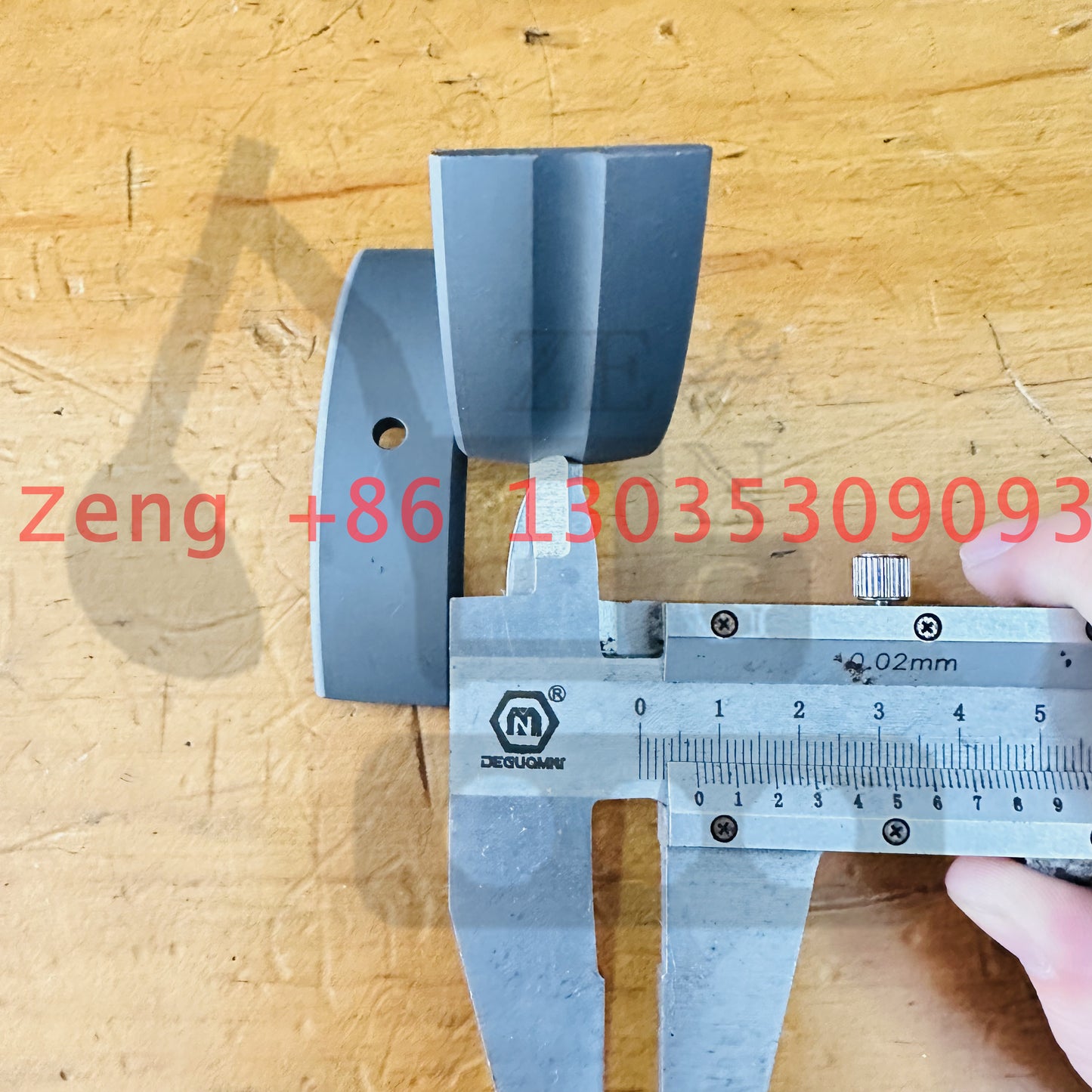 SBS120 CAT320C hydraulic pump saddle bearing