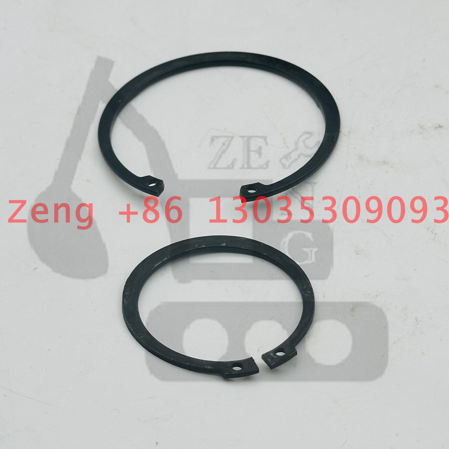 Hitachi HMGE68 travel motor snap ring