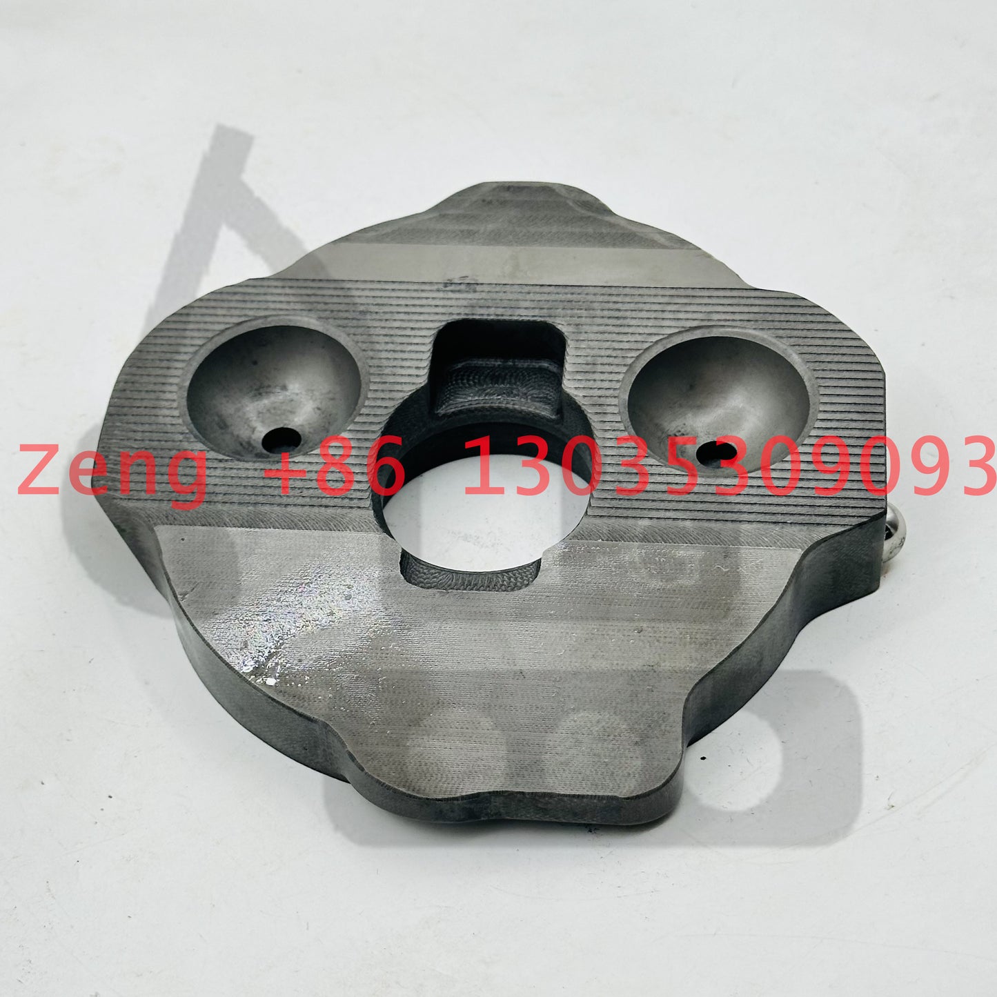 Komatsu WB100R5 backhoe loader hydraulic pump swash plate