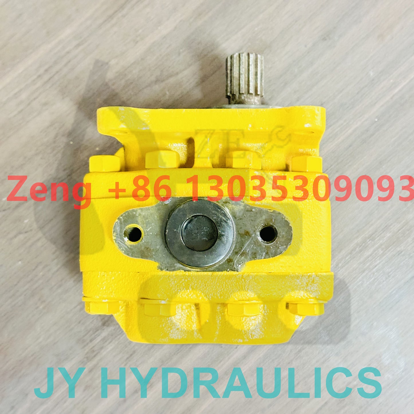 KOMATSU 07432-72103 D85A-21 D80A-18 D80P-18 D80E-18 D95S-1 D65P-7 D65E-7 hydraulic pump pilot pump gear pump