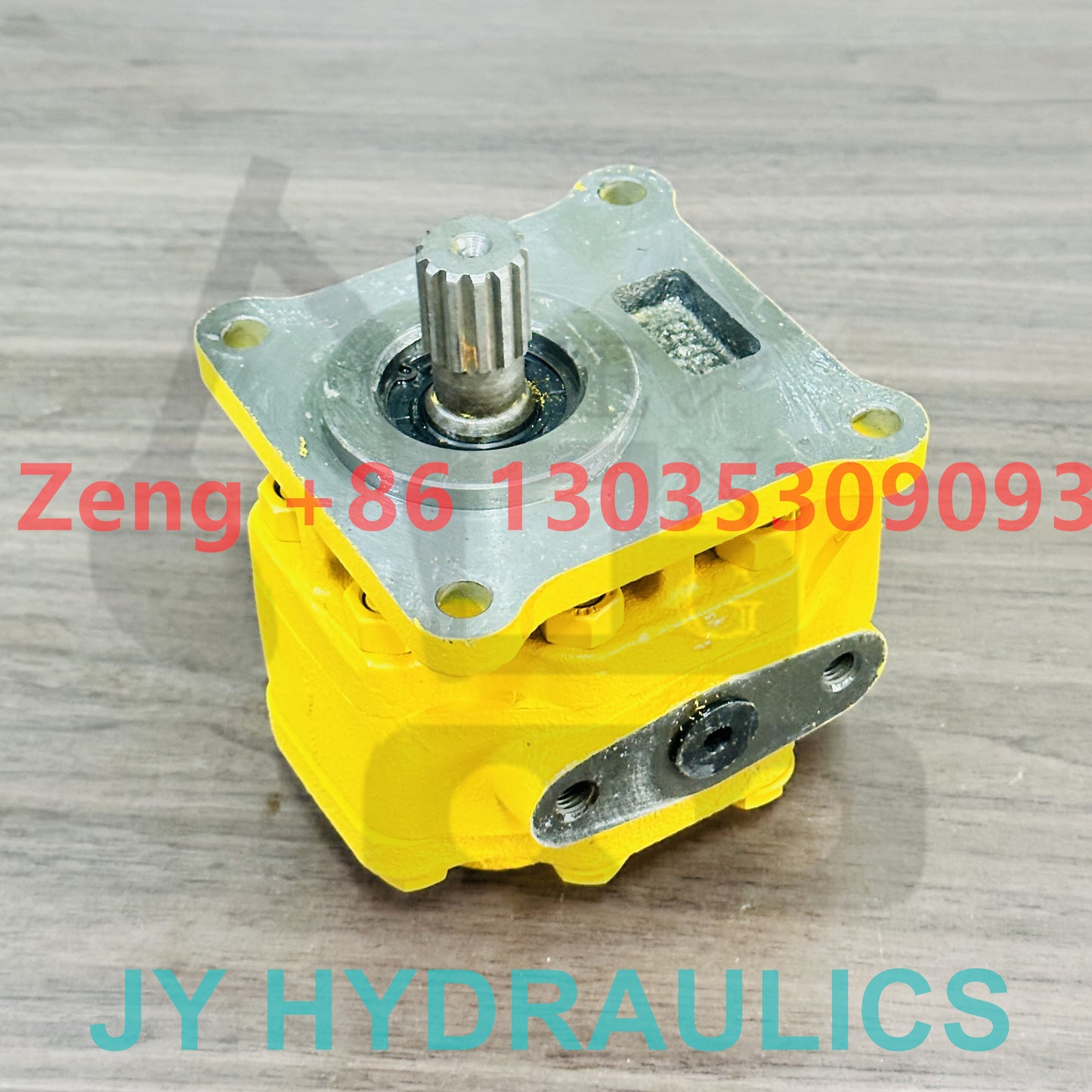 KOMATSU 07432-72103 D85A-21 D80A-18 D80P-18 D80E-18 D95S-1 D65P-7 D65E-7 hydraulic pump pilot pump gear pump