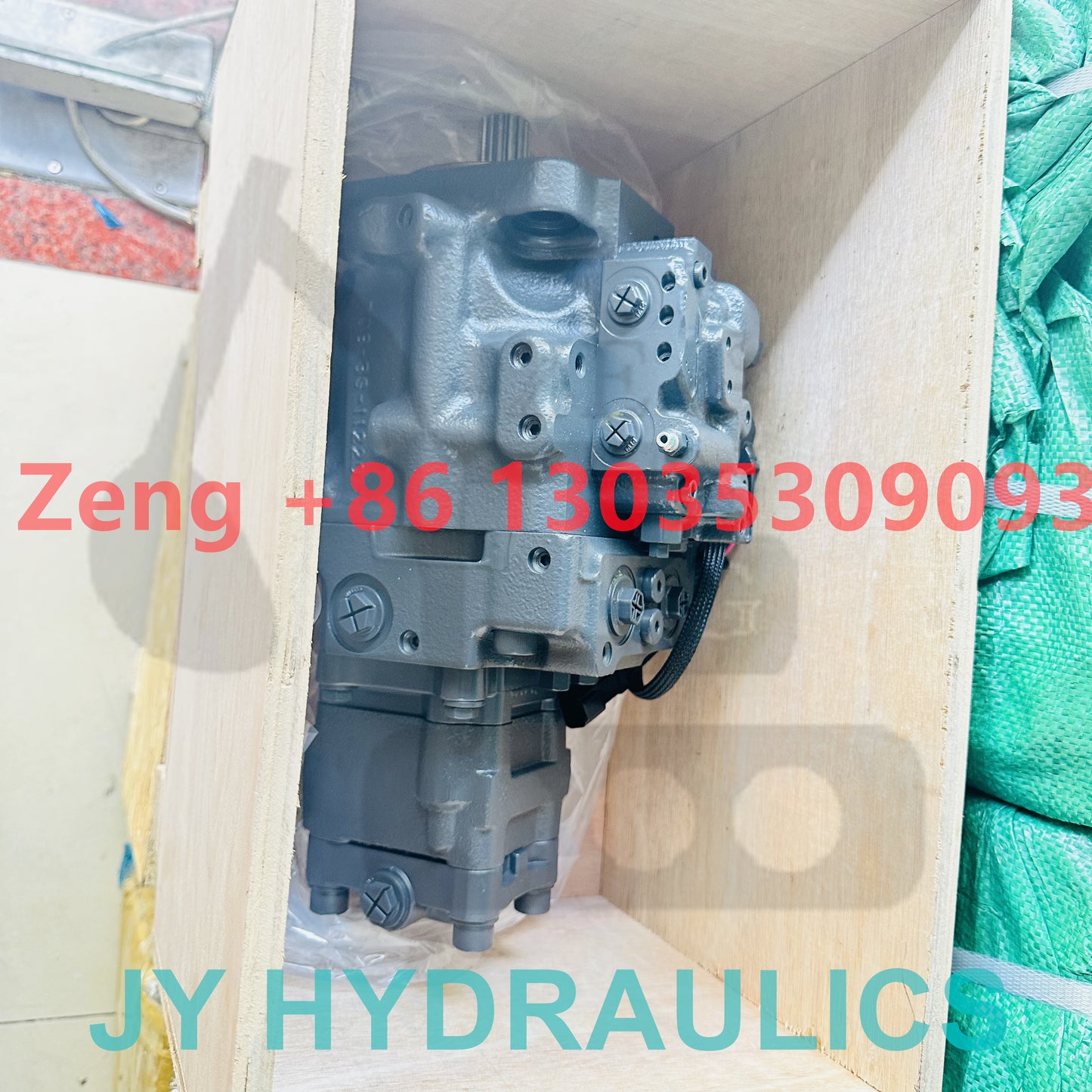 KOMATSU PC55 excavator hydraulic pump