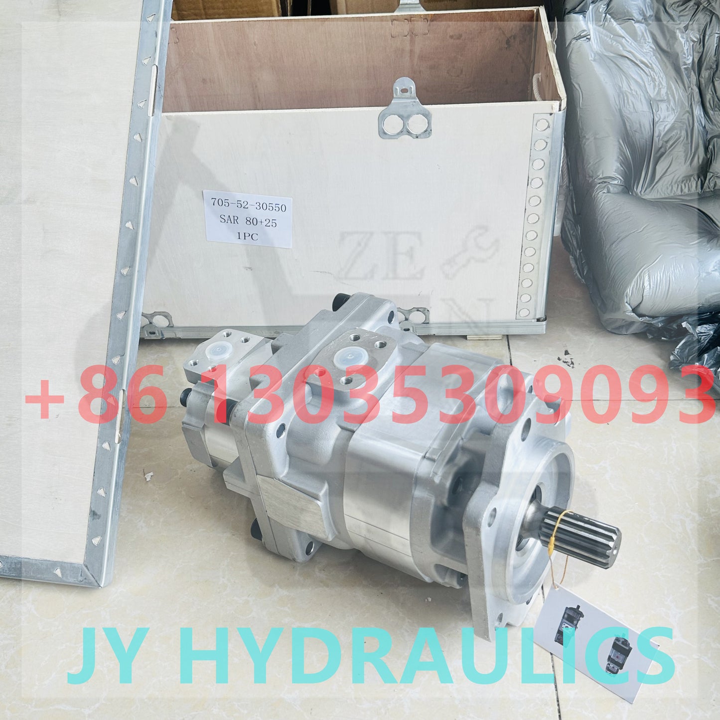 KOMATSU 705-52-30550 HYDRAULIC GEAR PUMP