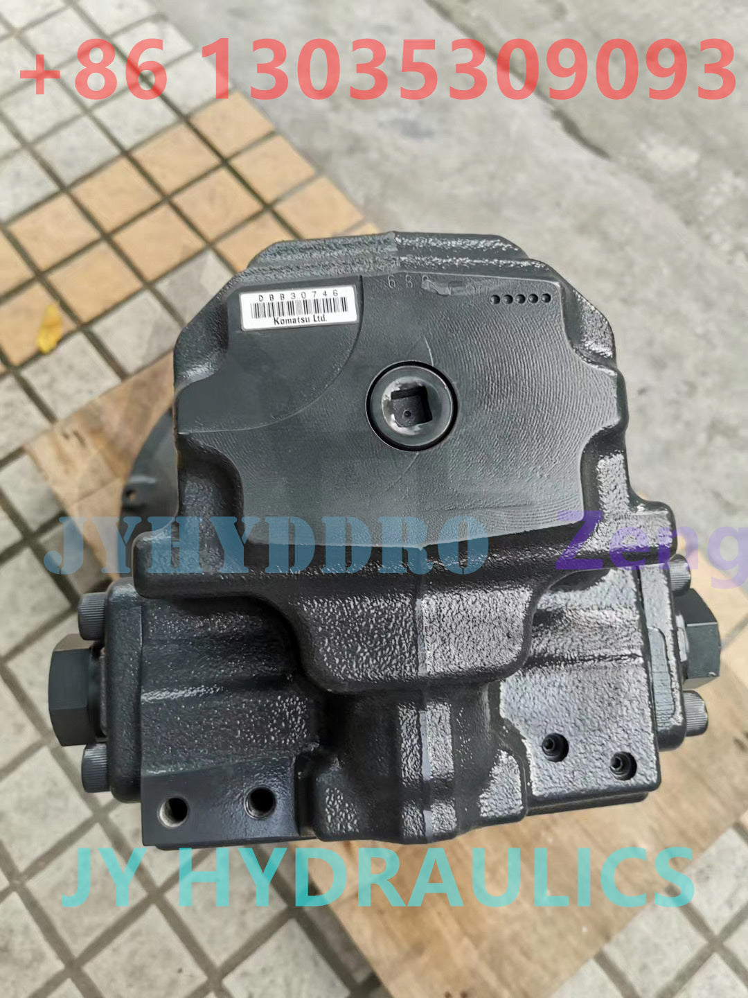 KOMATSU PC200-8 EXCAVATOR HYDRAULIC MAIN PUMP