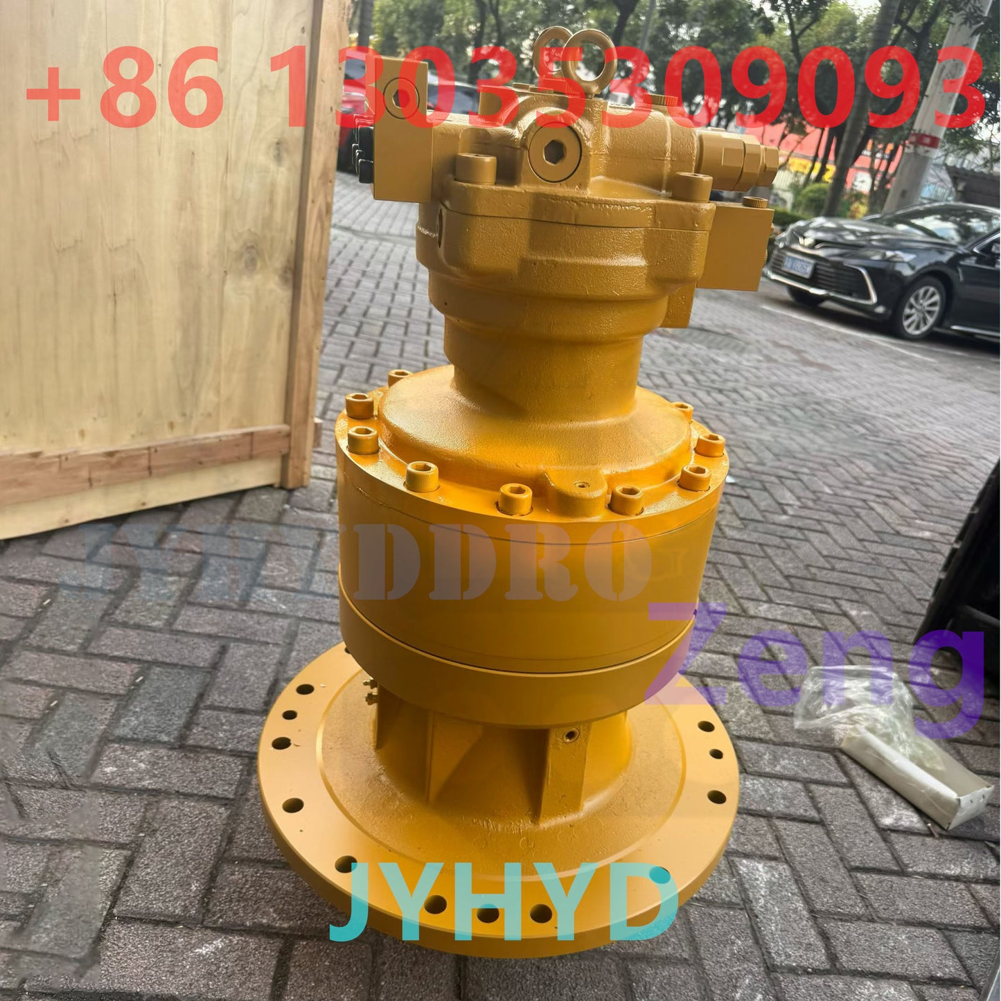 HYUNDAI R305LC-7 EXCAVATOR SWING MOTOR ASSY