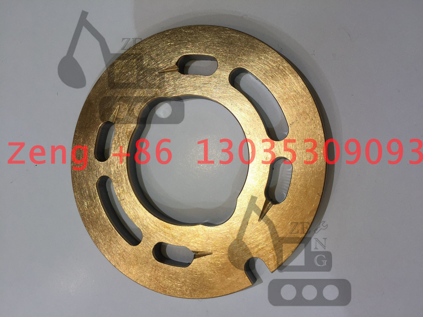 MAG-26VP-320 YC35-6 PHV-390-53 travel motor valve plate