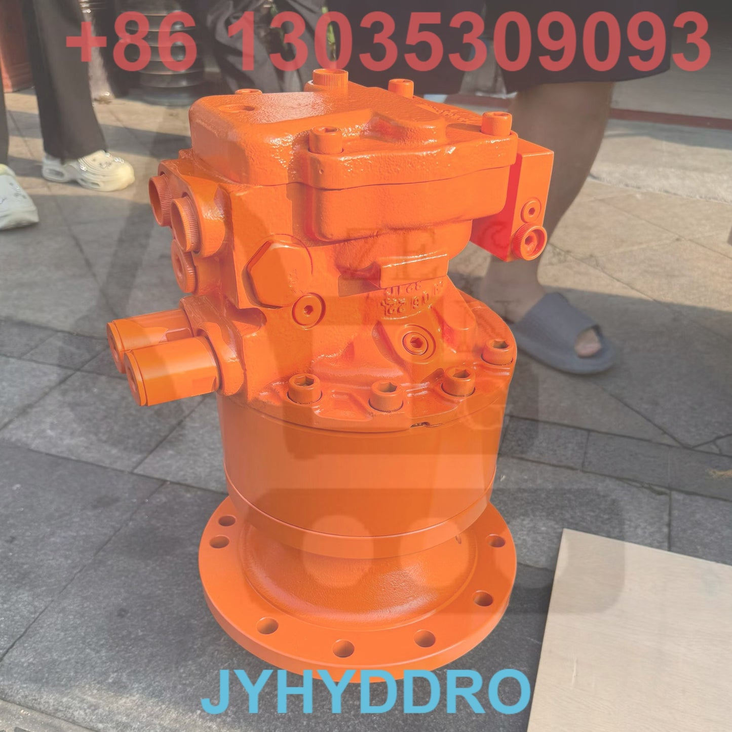 HITACHI ZX70 （MFB40）EXCAVATOR SWING MOTOR ASSY
