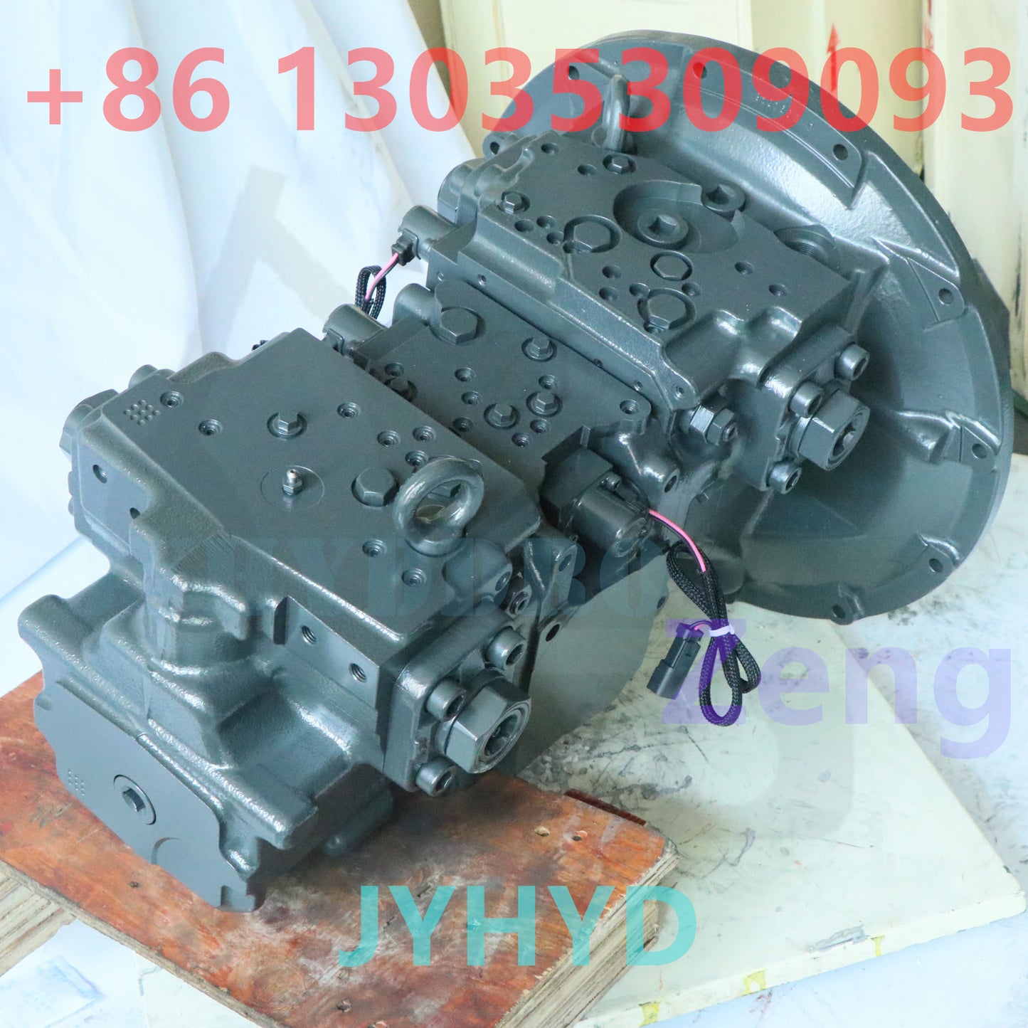 KOMATSU PC200-8 EXCAVATOR MAIN HYDRAULIC PUMP