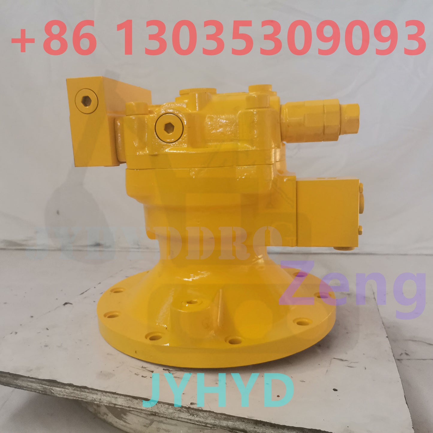 HYUNDAI R130 EXCAVATOR M2X63 SWING MOTOR