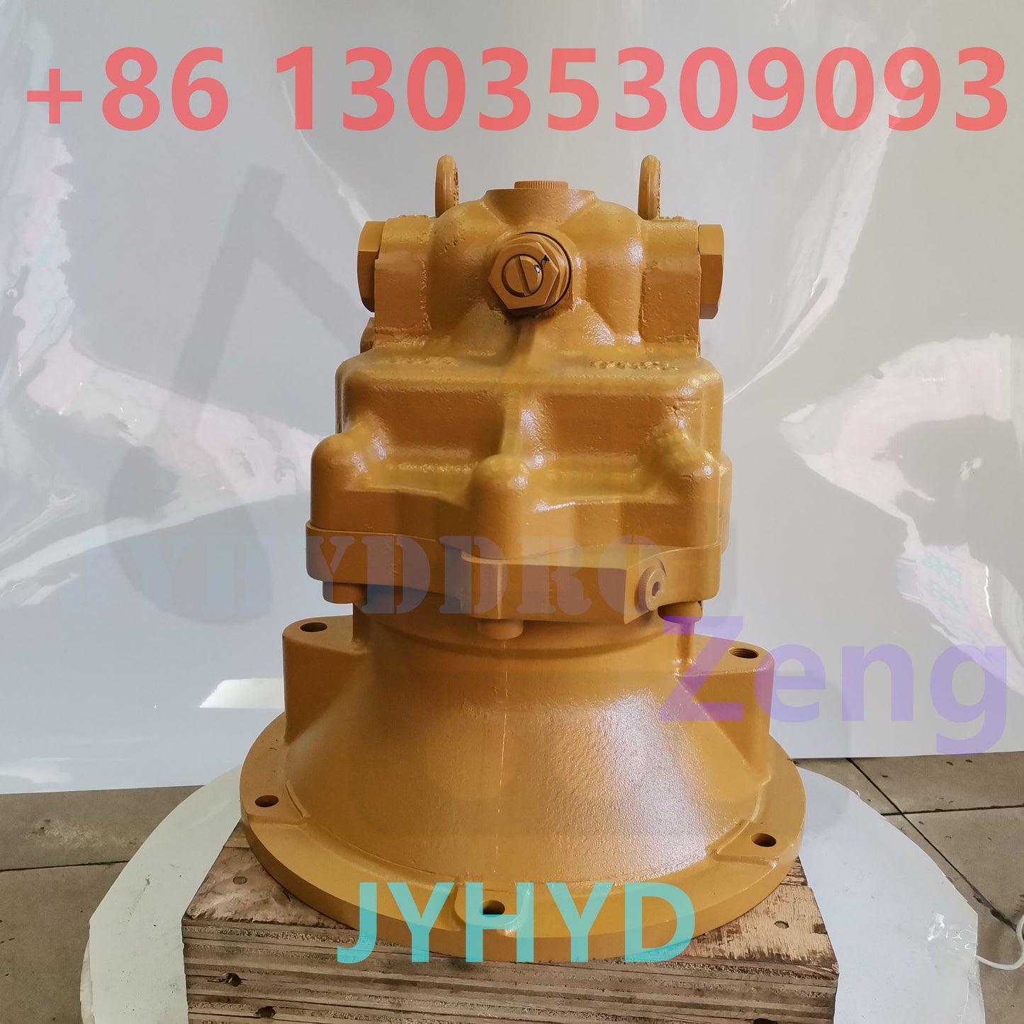 KOMATSU PC200-8 EXCAVATOR SWING MOTOR