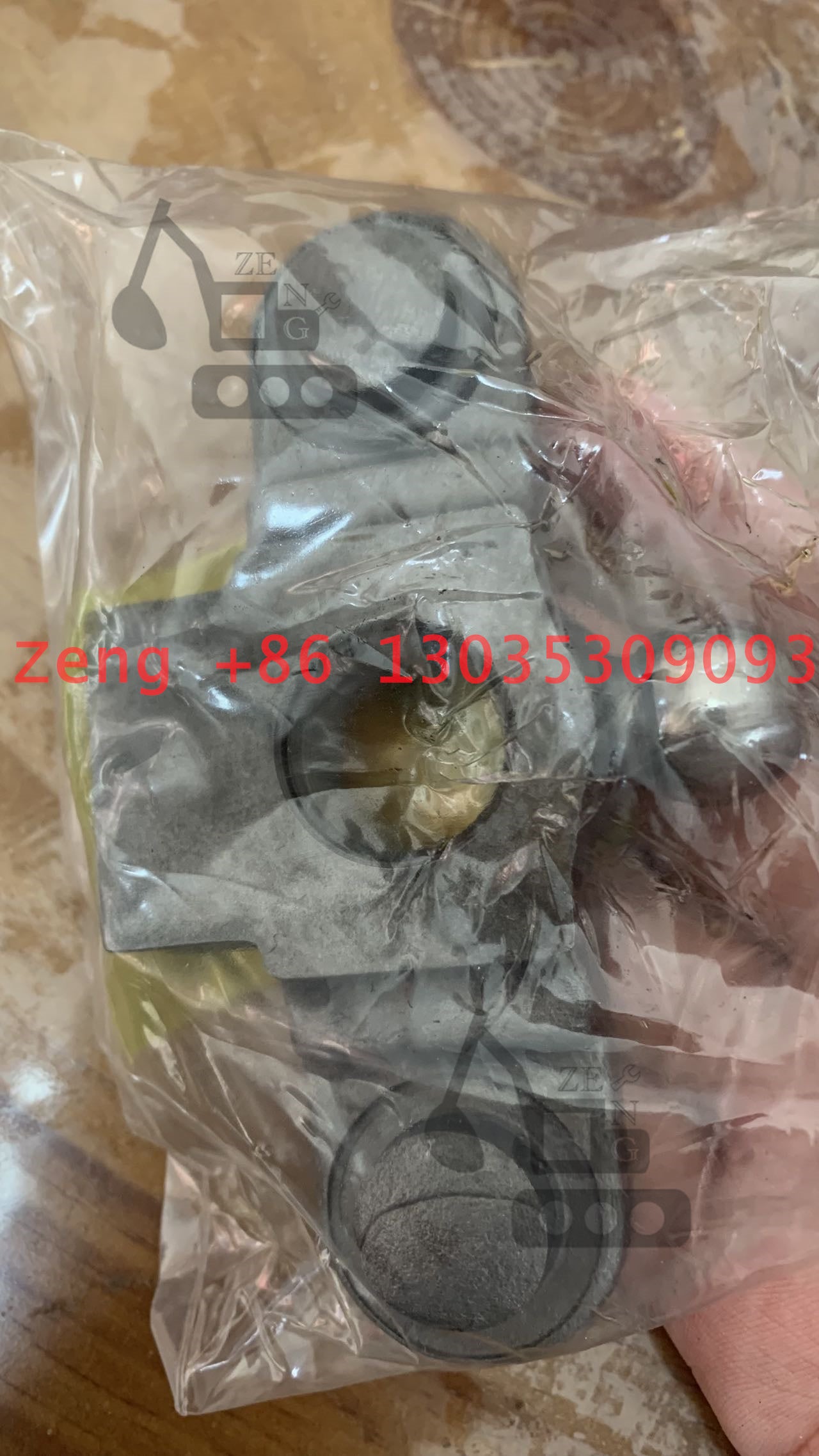 HPV95 PC200-6 PC200-7 PC200-8 hydraulic pump tilting pin rod servo fork