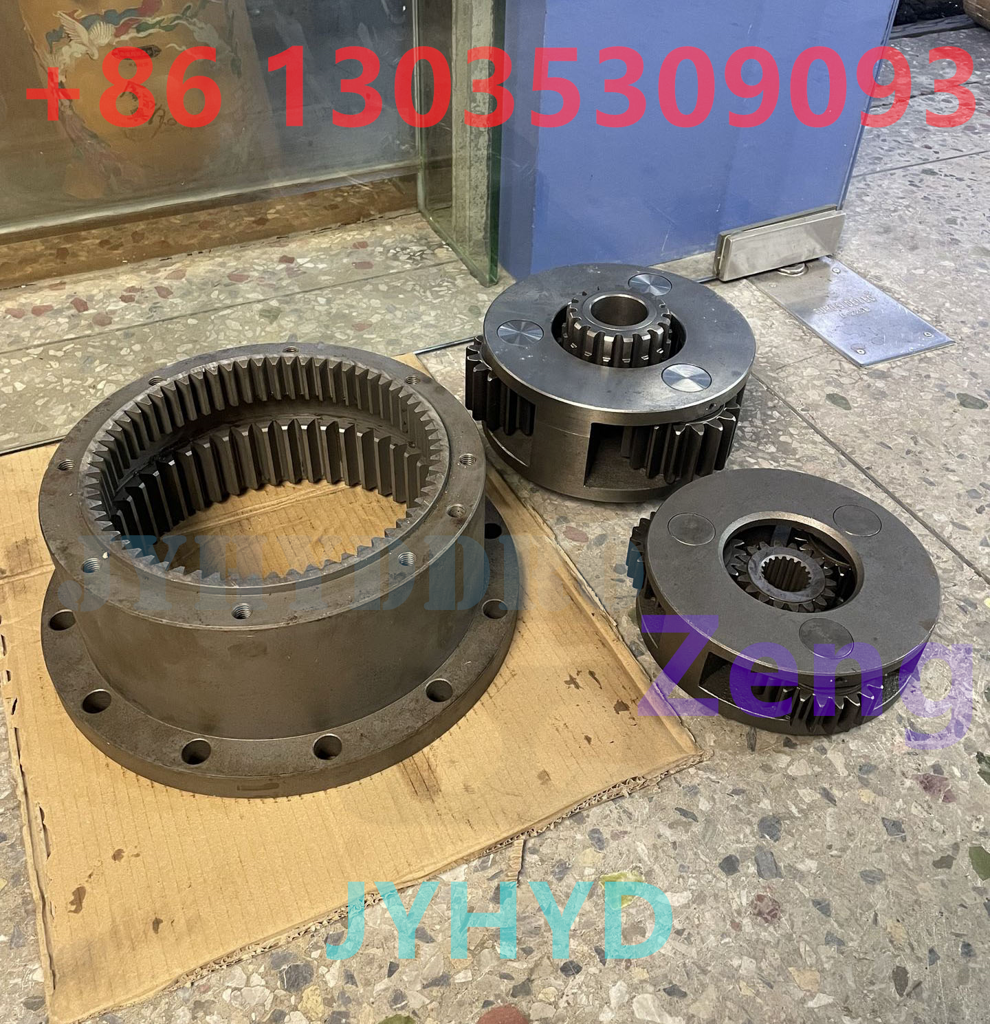 HITACHI EX200-2 EX200-3 EXCAVATOR SWING REDUCTION CARRIER ASSY