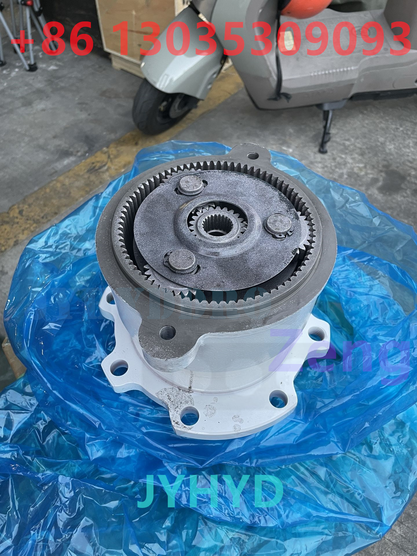 YUCHAI YC60-8 EXCAVATOR SWING REDUCTION GEARBOX