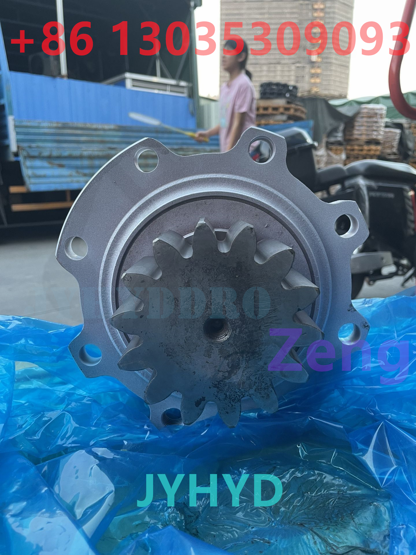 YUCHAI YC60-8 EXCAVATOR SWING REDUCTION GEARBOX